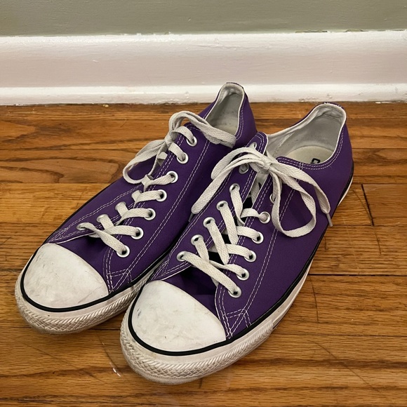 Converse Low Top Sneakers Unisex Men 11 Women 13 Purple - Picture 1 of 7